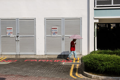 How to Stay Hydrated in Singapore’s Hot Weather: 4 Practical Tips